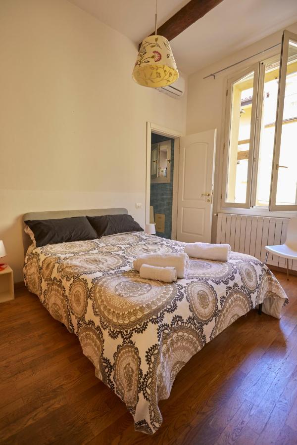 Silent And Cosy Apartment Free Netflix And Disney Plus ボローニャ エクステリア 写真