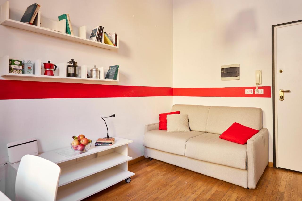Silent And Cosy Apartment Free Netflix And Disney Plus ボローニャ エクステリア 写真