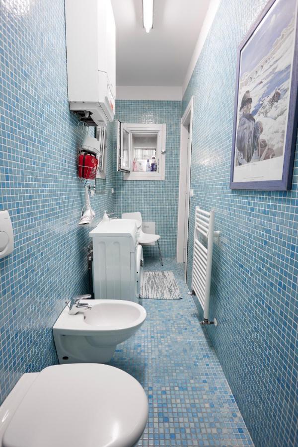 Silent And Cosy Apartment Free Netflix And Disney Plus ボローニャ エクステリア 写真